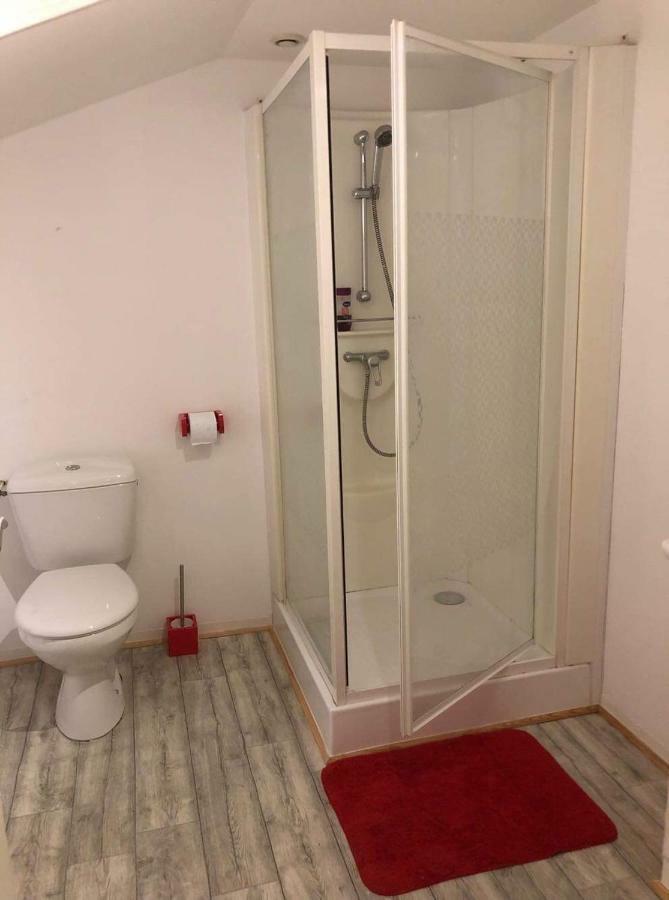 Appartement face au Donjon Pons Extérieur photo